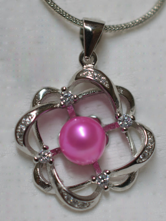 Mounted flower necklace, no pearl included